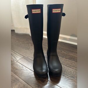Hunter Tall women’s Rain boots black size 7